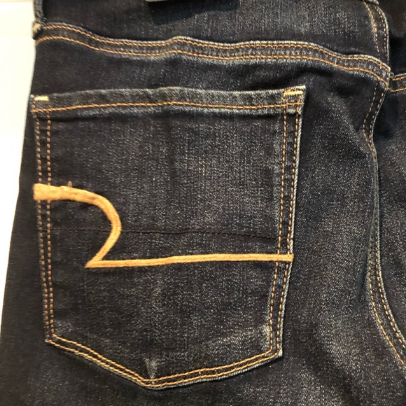 MISSES AMERICAN EAGLE SKINNY JEANS SIZE 6 L. NWT - Picture 4 of 5
